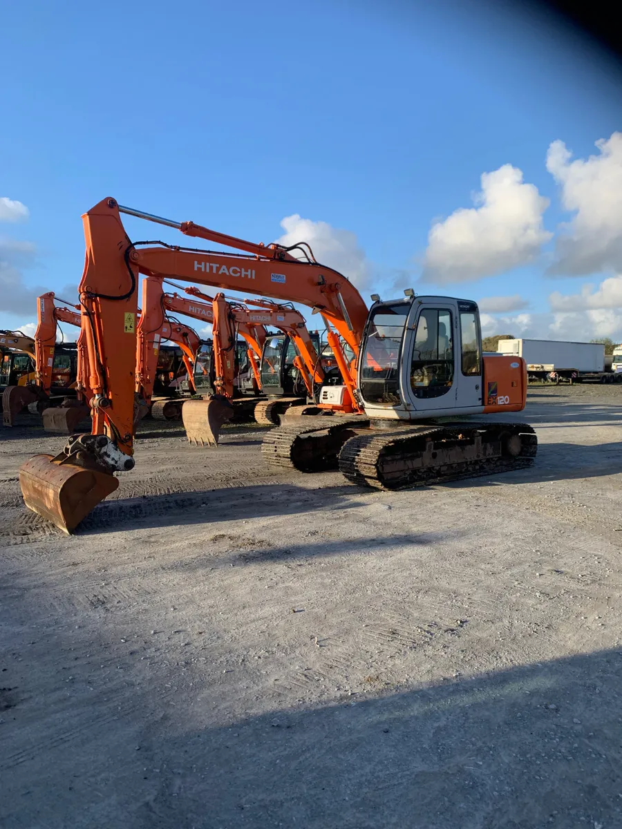 Hitachi ex120-5 - Image 2