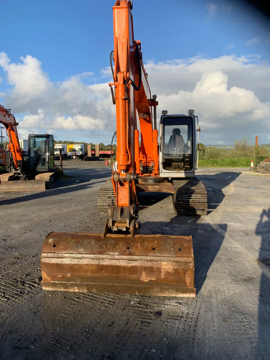 Hitachi ex120-5 - Image 4