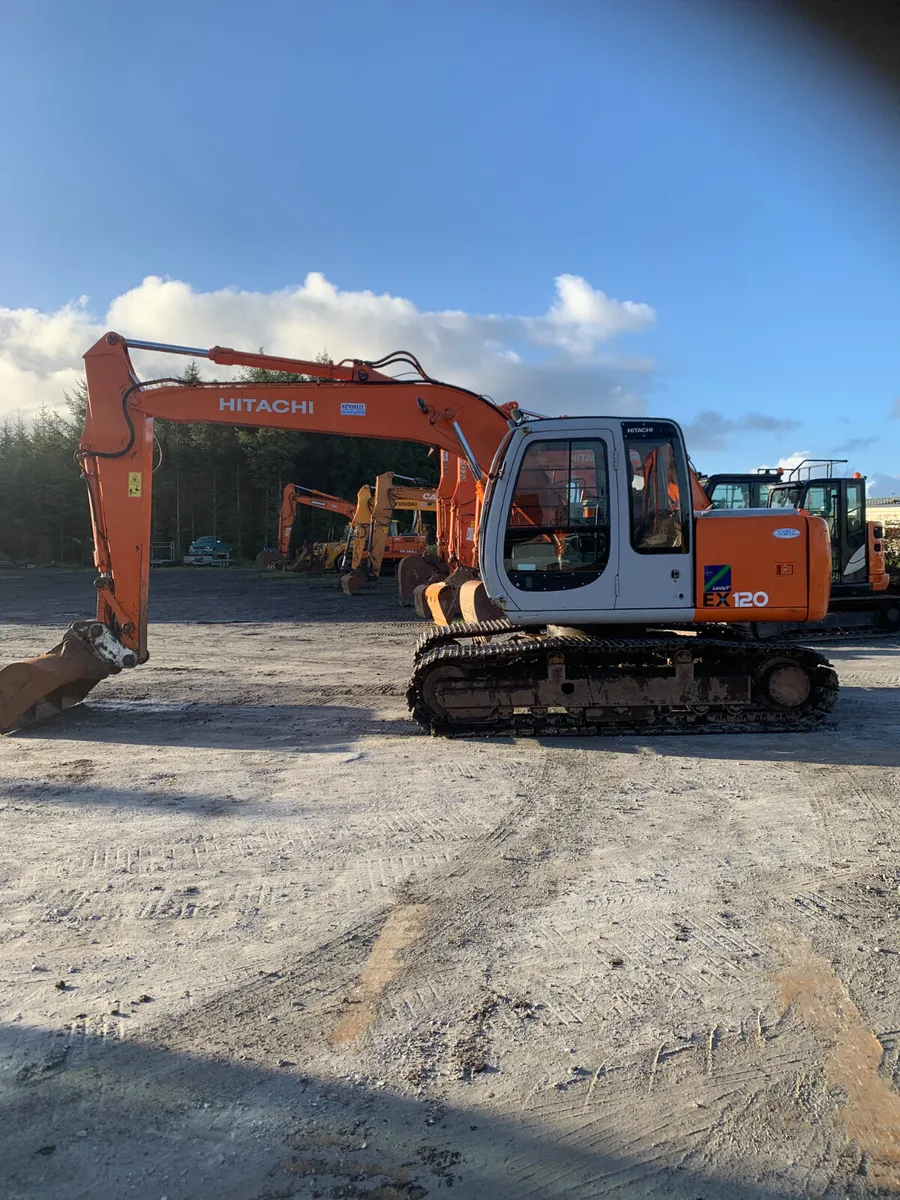 Hitachi ex120-5 - Image 1