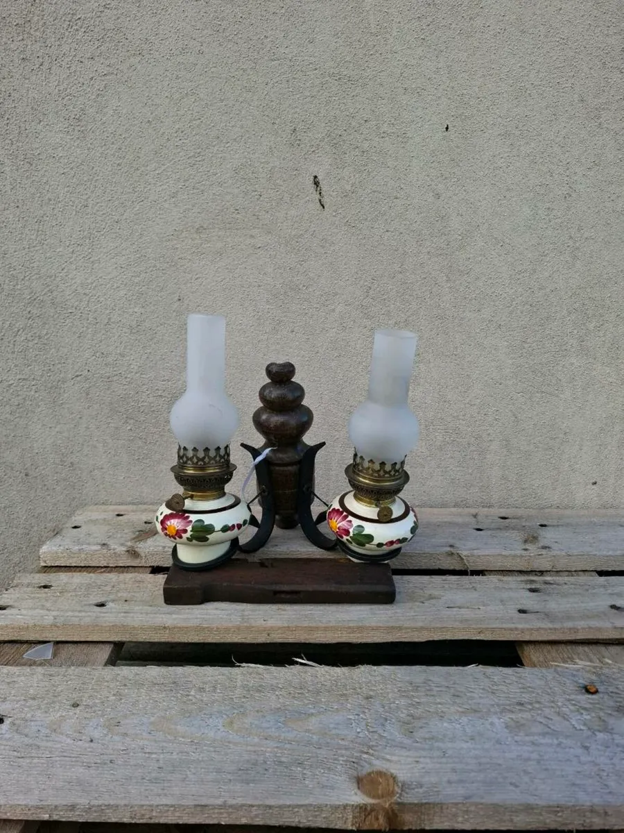 Wall vintage lamp postage possible