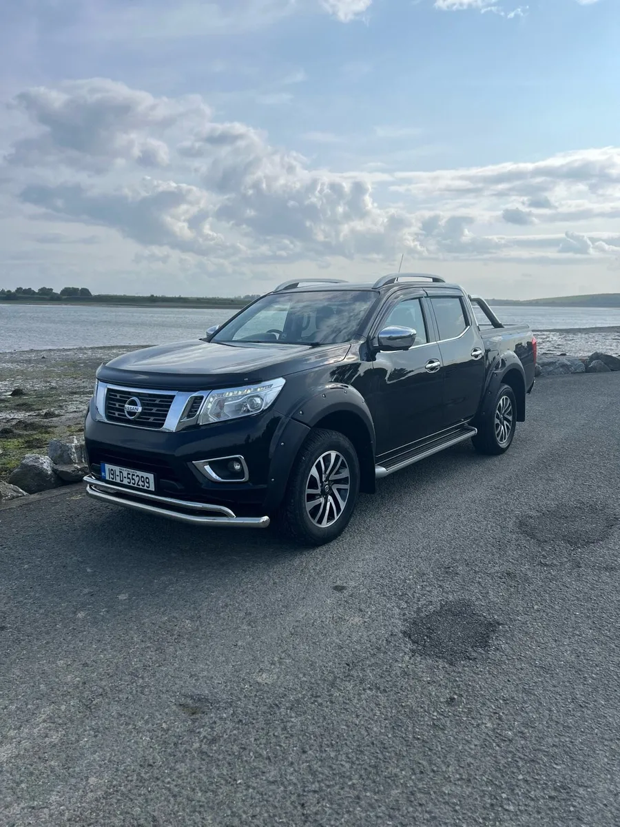 2019 Nissan navara tekna edition - Image 1