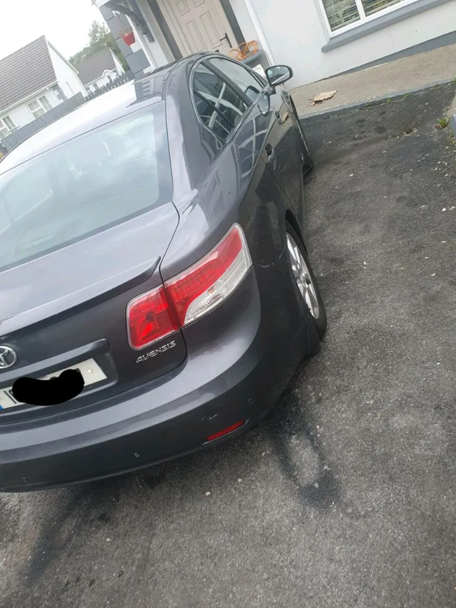 Toyota avensis - Image 3