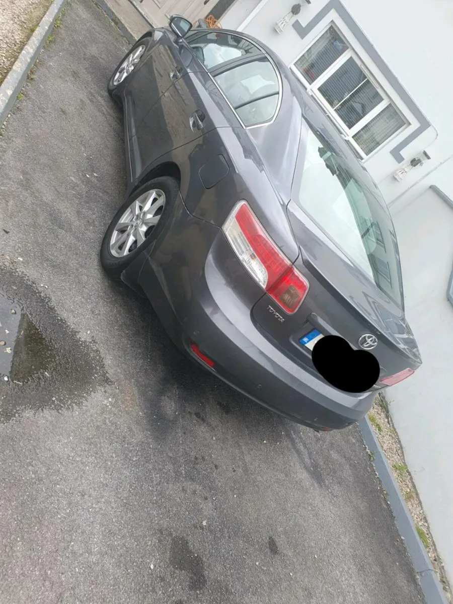 Toyota avensis - Image 4