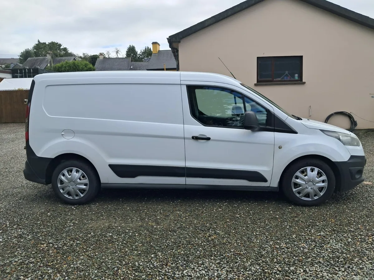 14 Transit Connect LWB 3 seater - Image 3