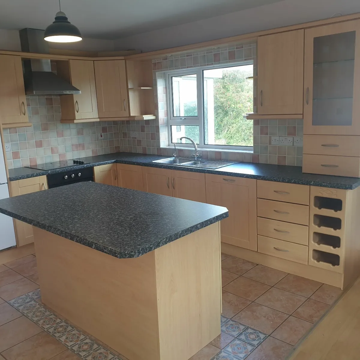 Kitchen - Image 1