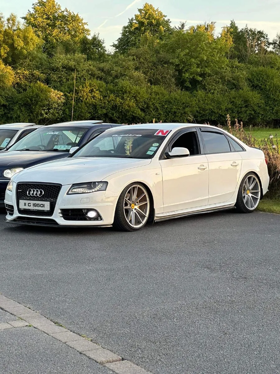 Audi A4 Quattro Black edition - Image 3