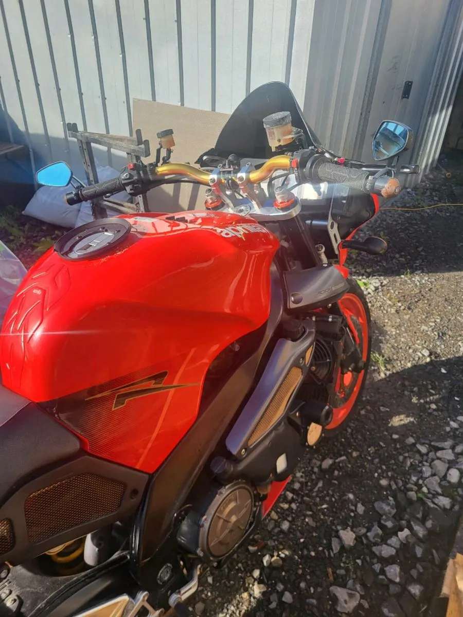 Aprilia rsv 1000 tuono - Image 3