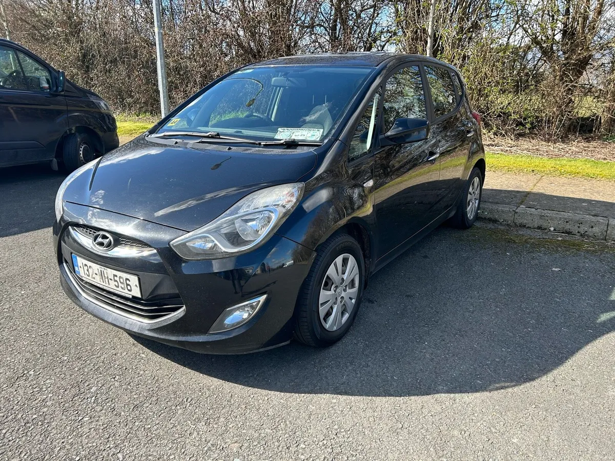 Hyundai ix 20 Commercial Van - Image 3