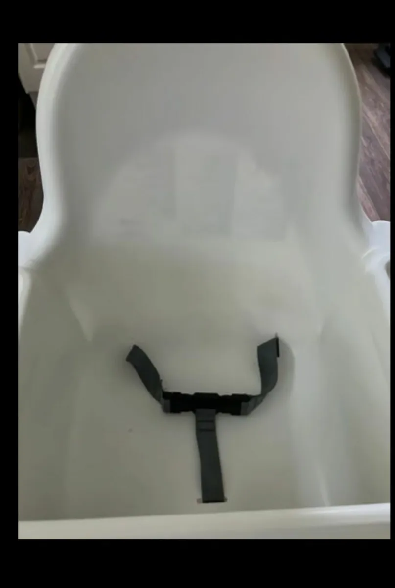 Baby high chair - Image 2