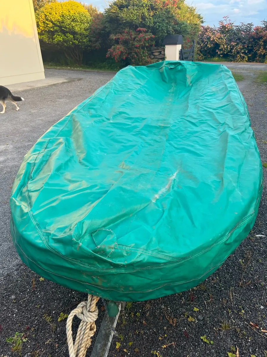 Secu 12 Poly boat 12ft with trailer and oars - Image 3