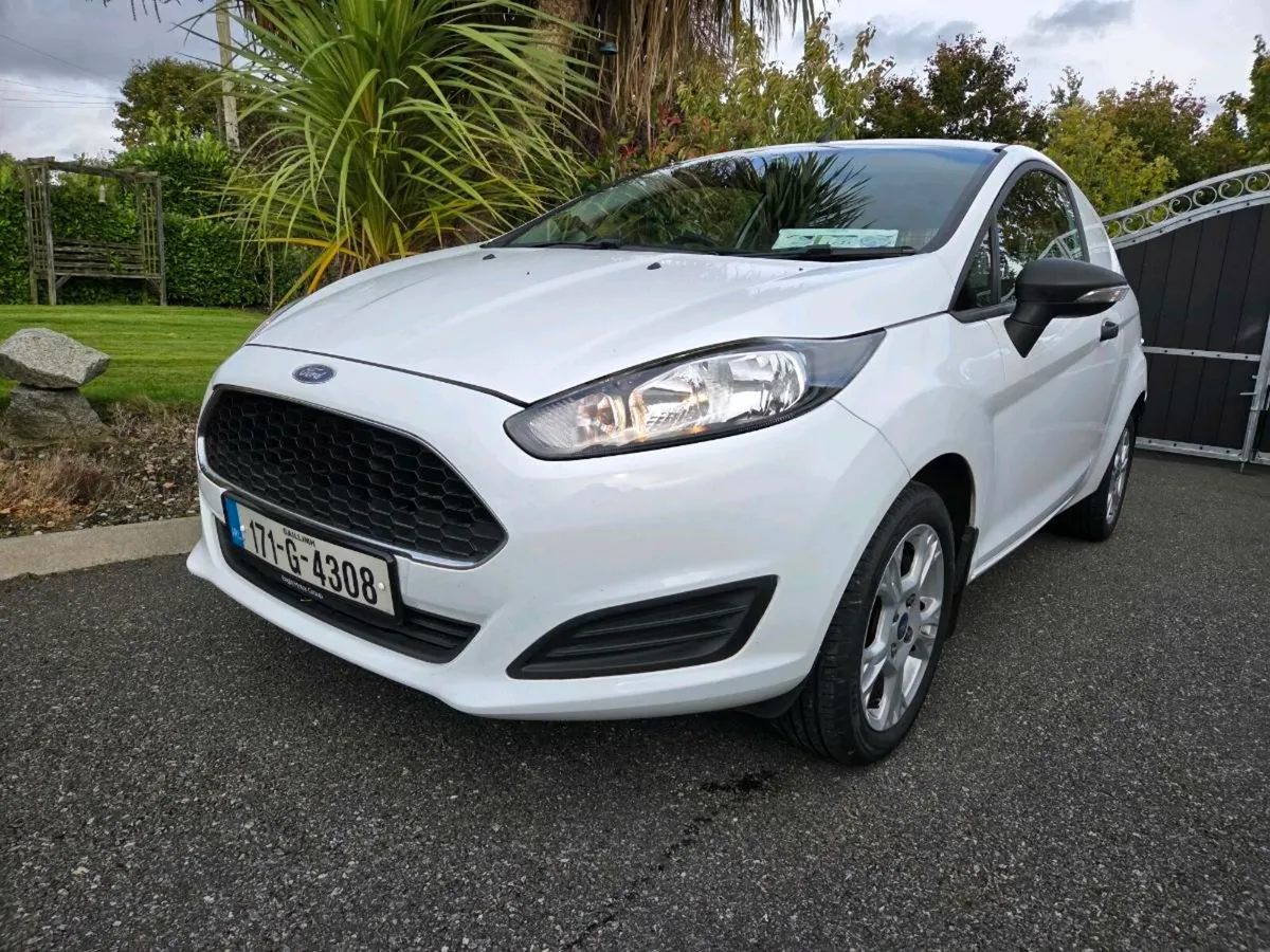 Ford fiesta 171 van - Image 1