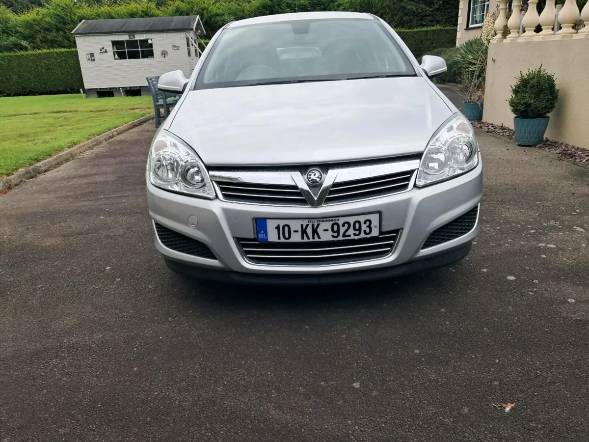 2010 astra 1.4 hatchback ...very low mileage - Image 2