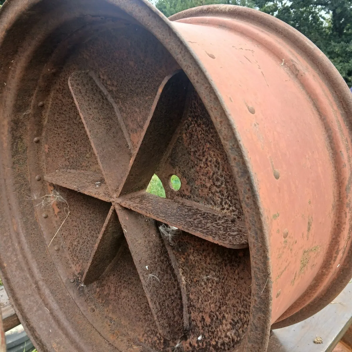Major or nuffield rims - Image 2