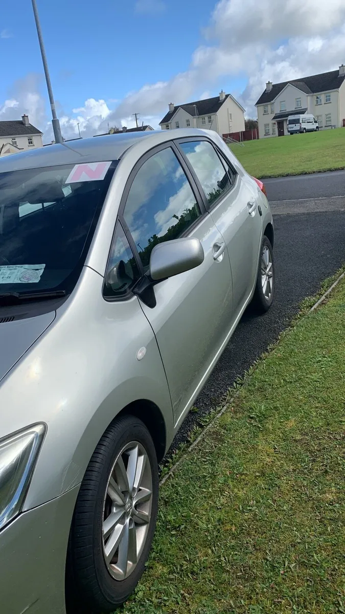 2009 Toyota Auris manual 1.4 petrol new Nct 08/26 - Image 2