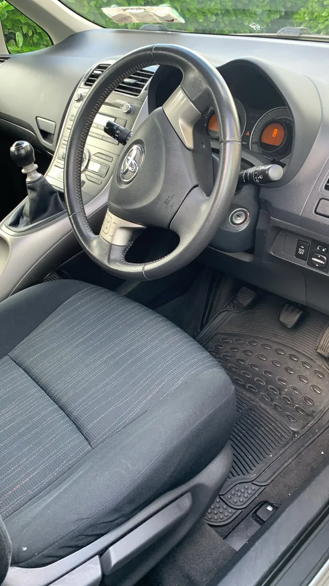 2009 Toyota Auris manual 1.4 petrol new Nct 08/26 - Image 4