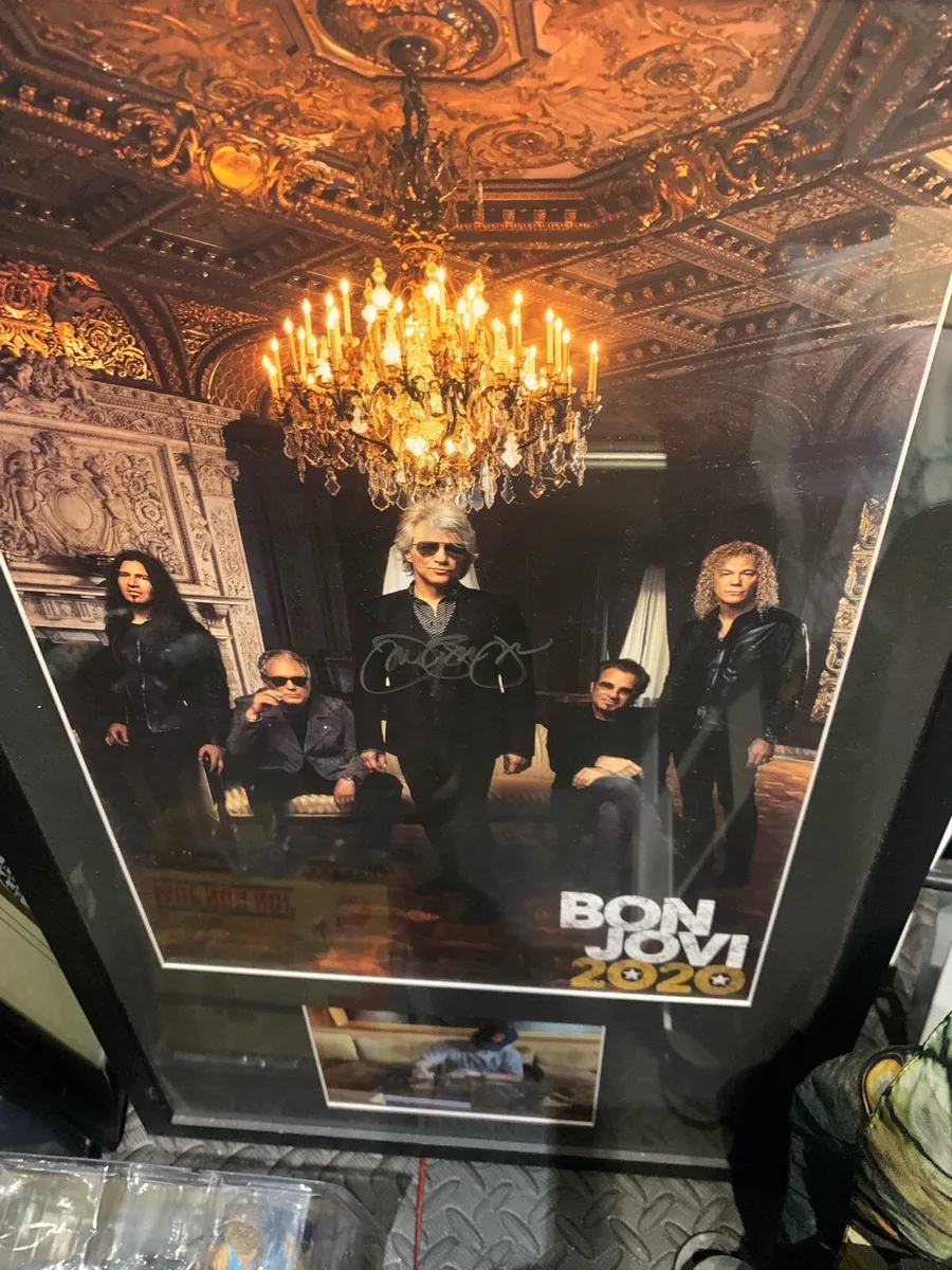 Bon Jovi signed - Image 1