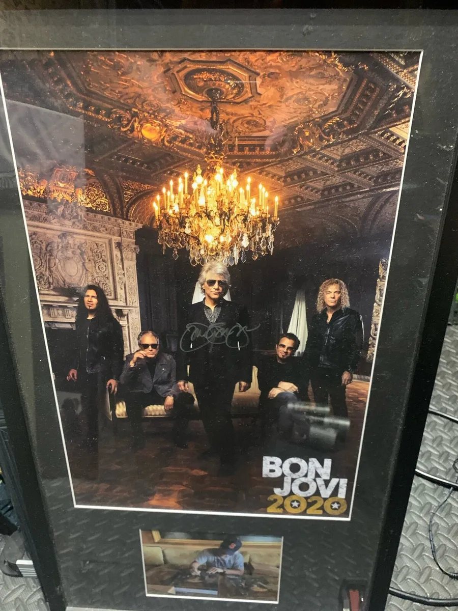 Bon Jovi signed - Image 4