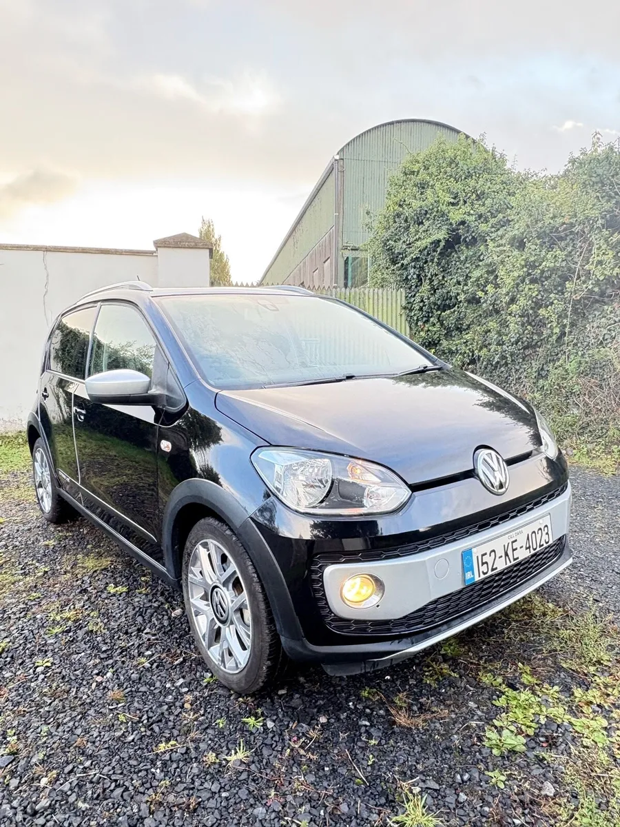 VW Up Cross 152 Automatic [Immaculate] - Image 3