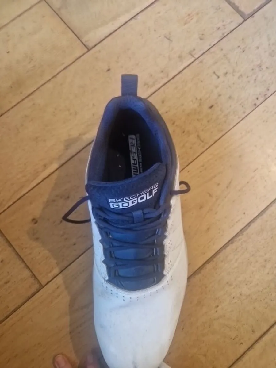 skechers golf shoes  navy and white mens - Image 4