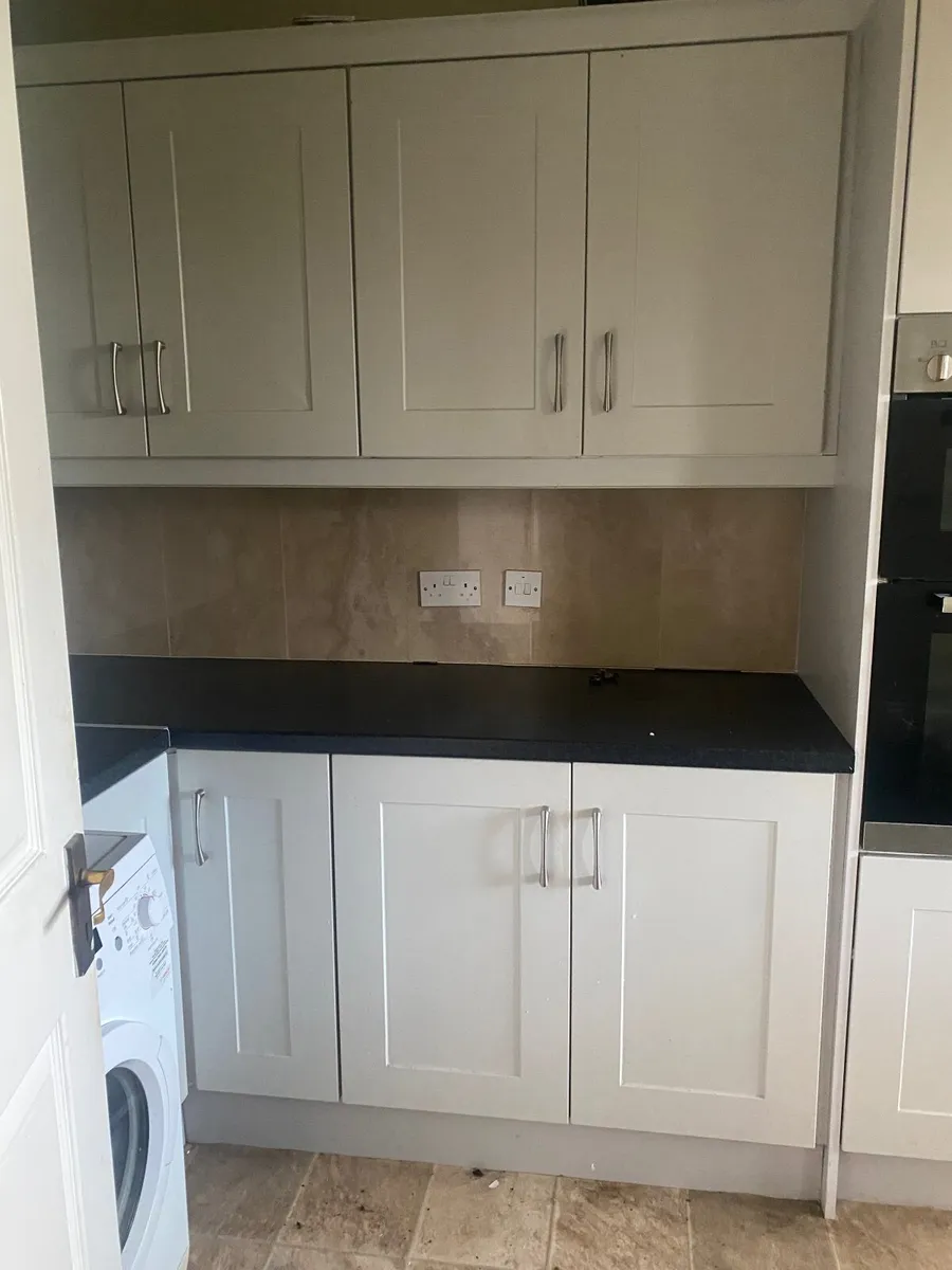 Kitchen Units - Image 4