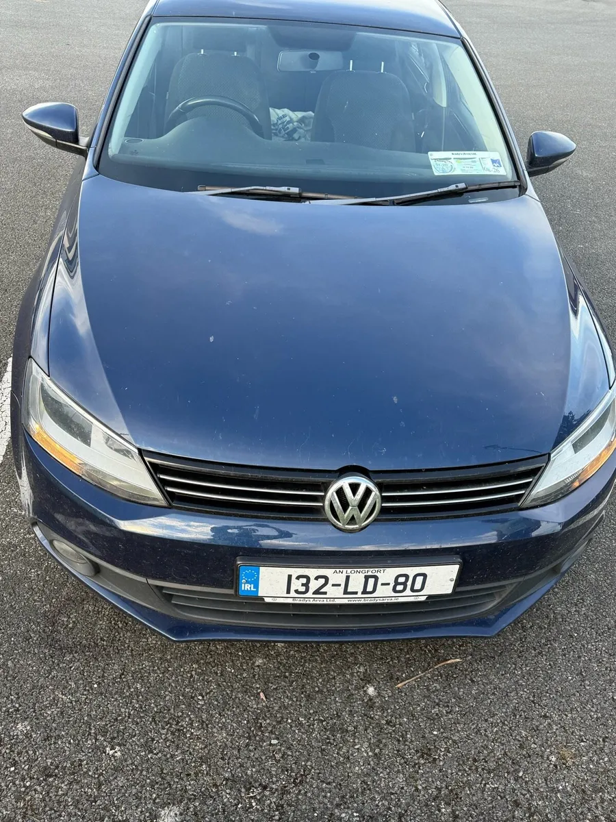 Volkswagen Jetta - Image 2
