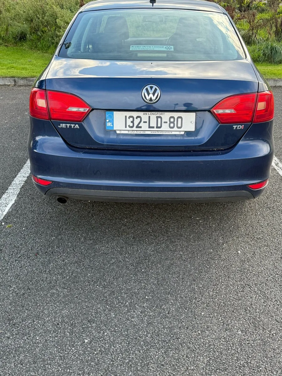 Volkswagen Jetta - Image 4