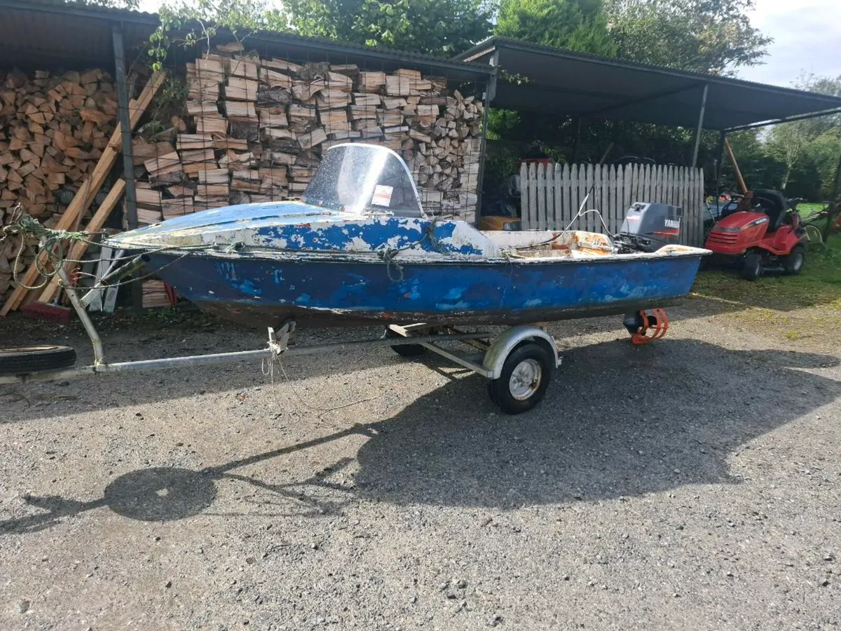 Boat - Image 1