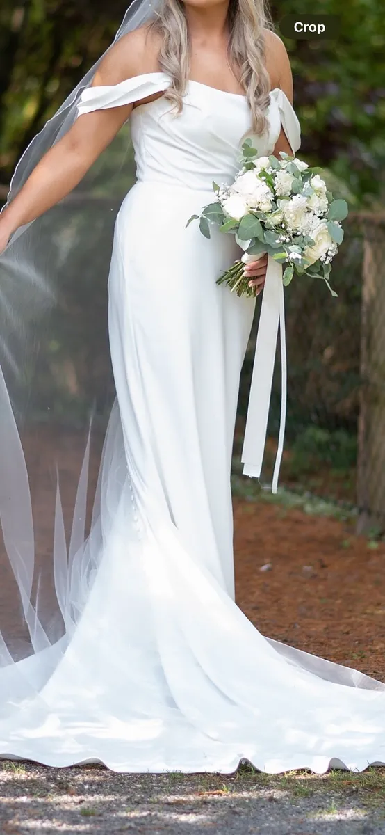 Wedding dress - Image 3