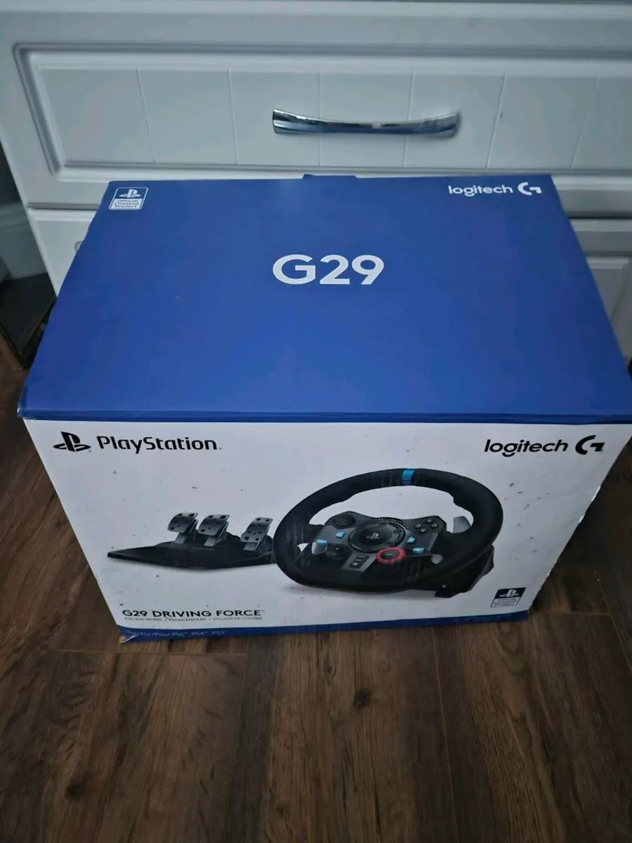 PlayStation Steering Wheel & Peddles Logitech G29 - Image 2