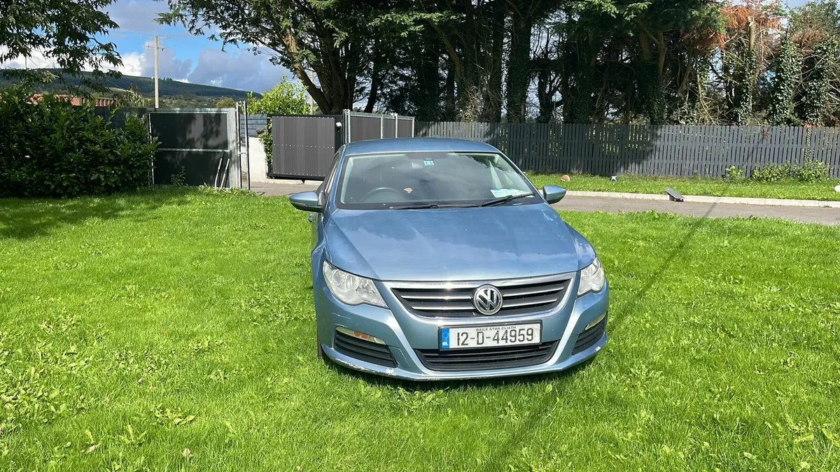 2012 volkswagen passat cc - Image 2