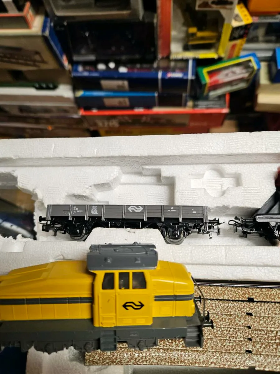 Hornby Marklin HO Scale Train Set - Image 2