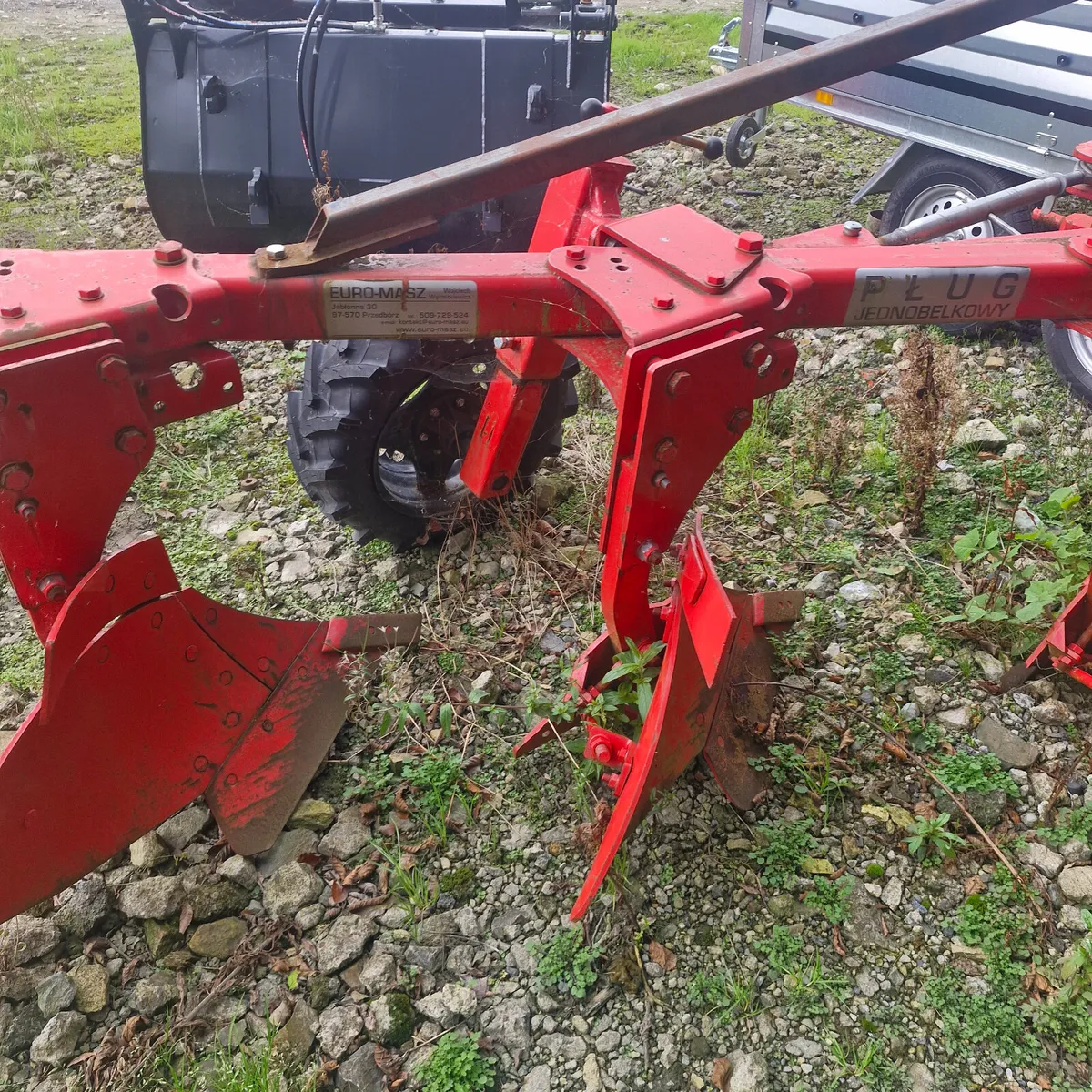 3 furrow  Ploughs - Image 2