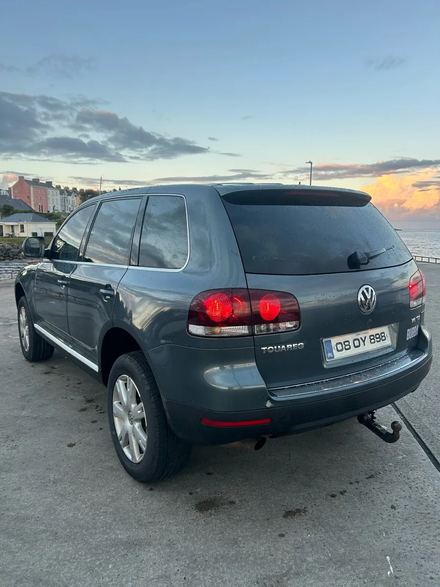 2008 V6 Toaureg - Image 2
