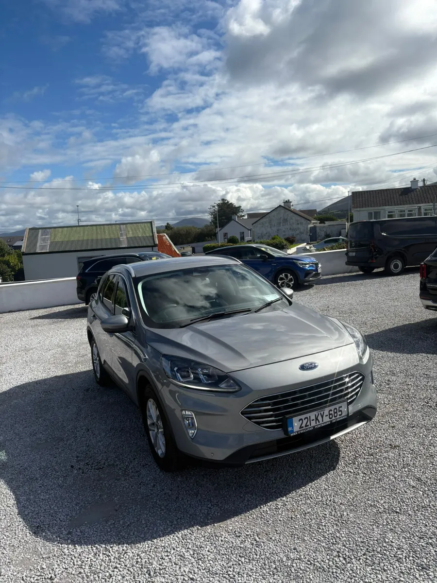 Ford Kuga 2022 DIESEL - Image 1