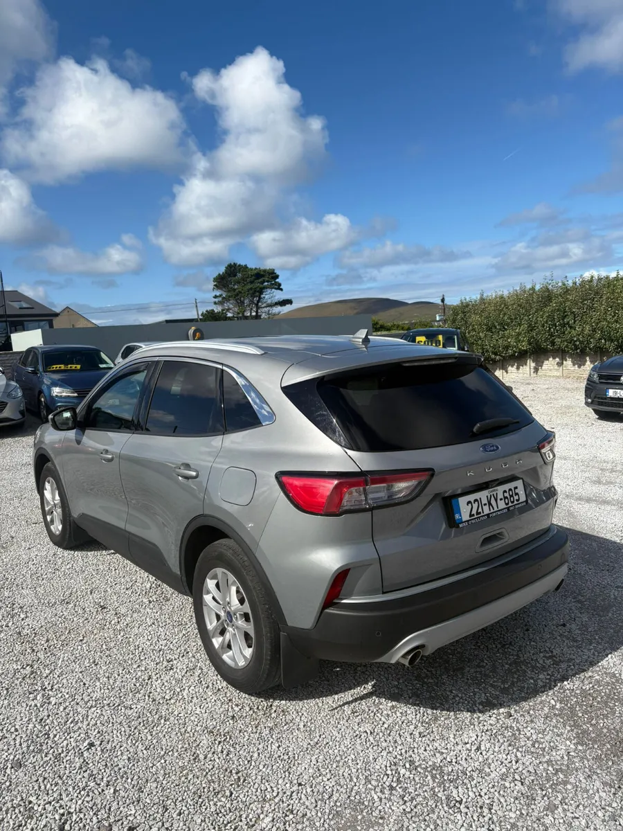 Ford Kuga 2022 DIESEL - Image 4
