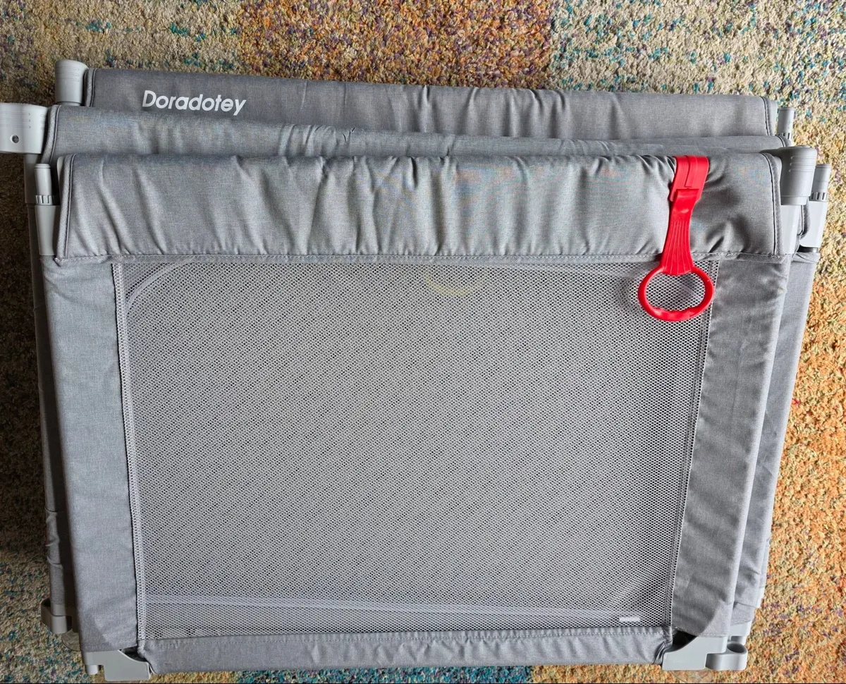 Play pen - Image 3