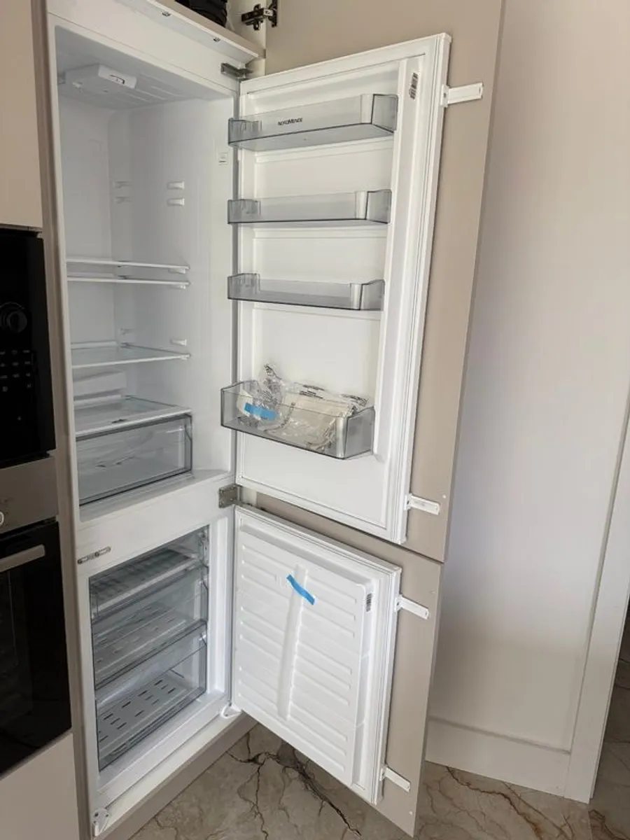 Nordmende Built in Freezer Fridge - Image 2