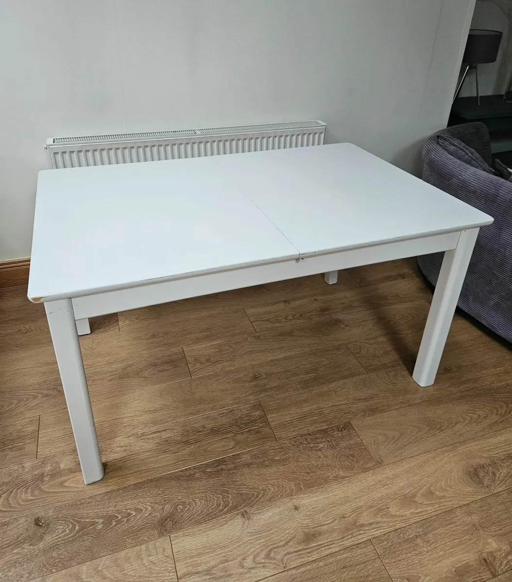Extendable Table - Image 2