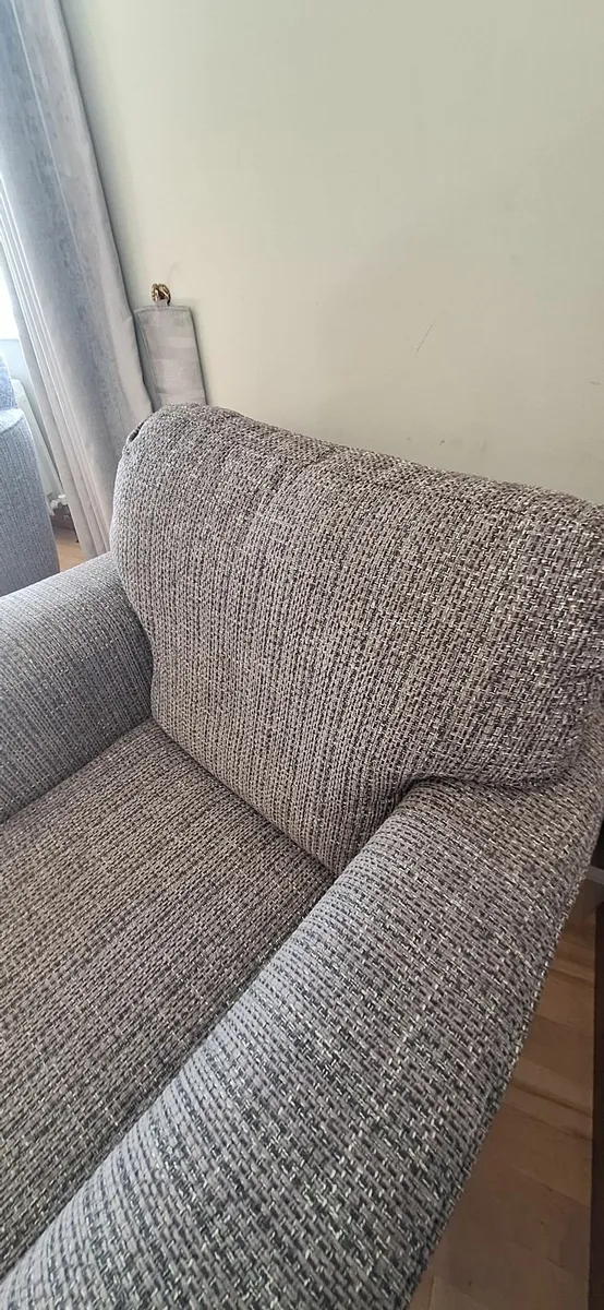 3 seater sofa, 2 armchairs & ottoman - Image 3