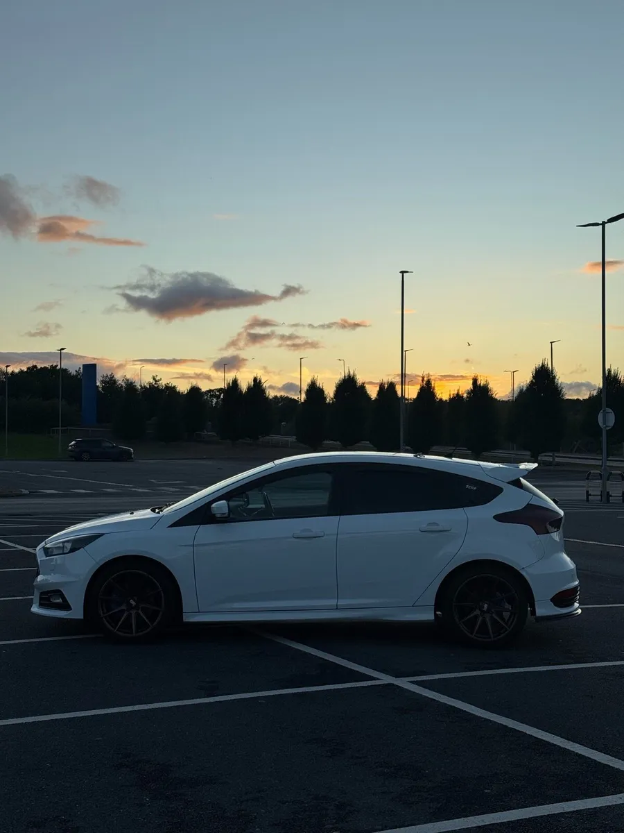 Ford Focus ST - Image 2