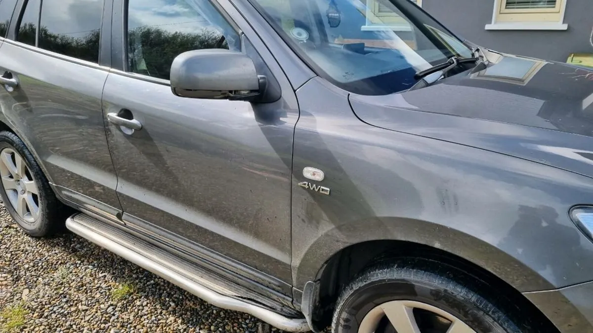 Hyundai Santa Fe - Image 3