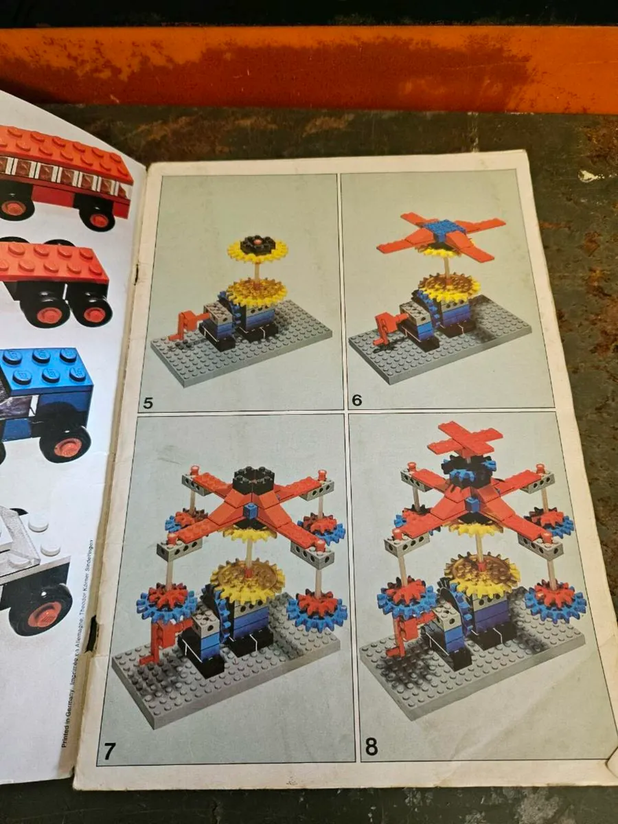 Lego Manual 221 - Image 2