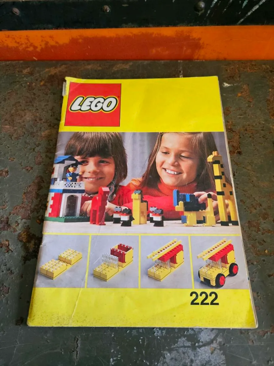 Lego Manual 222