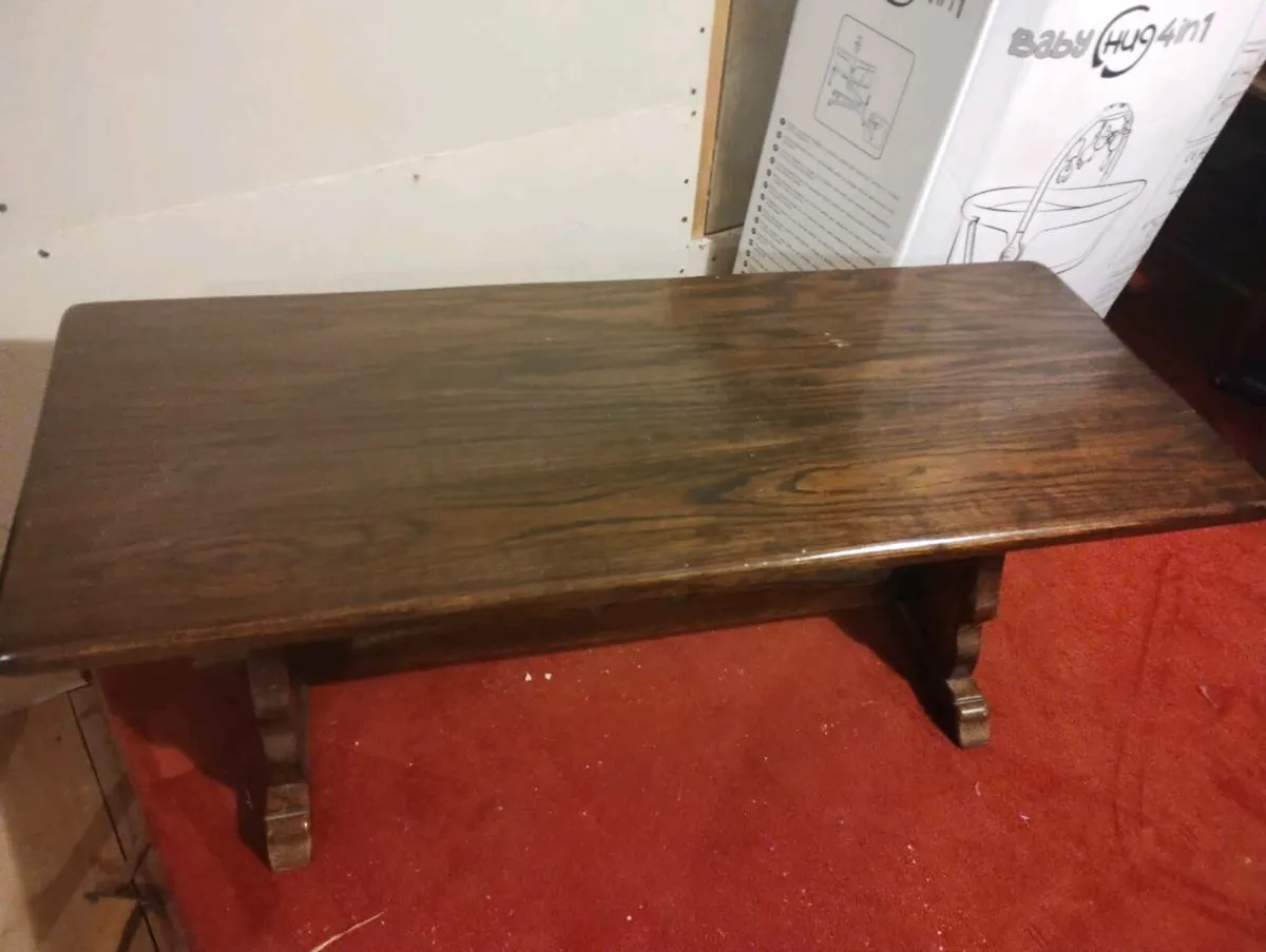 Mahogany coffee table - Image 1