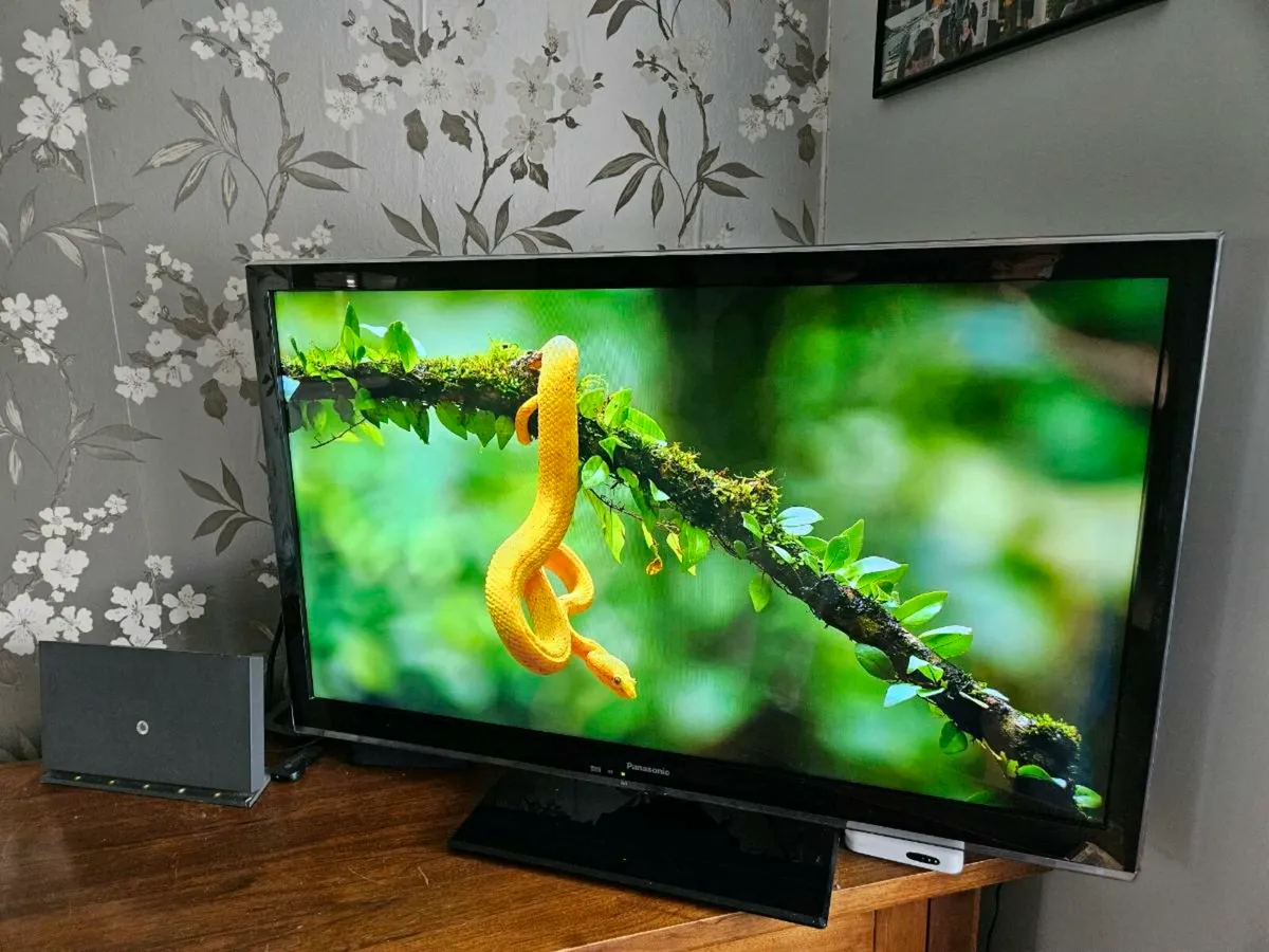 TV Panasonic 37" - Image 2