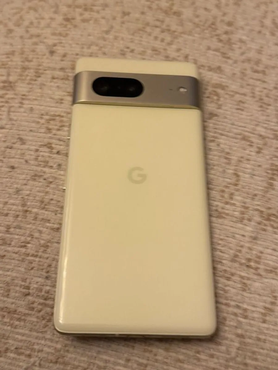 Google Pixel 7 lemon grass - Image 1