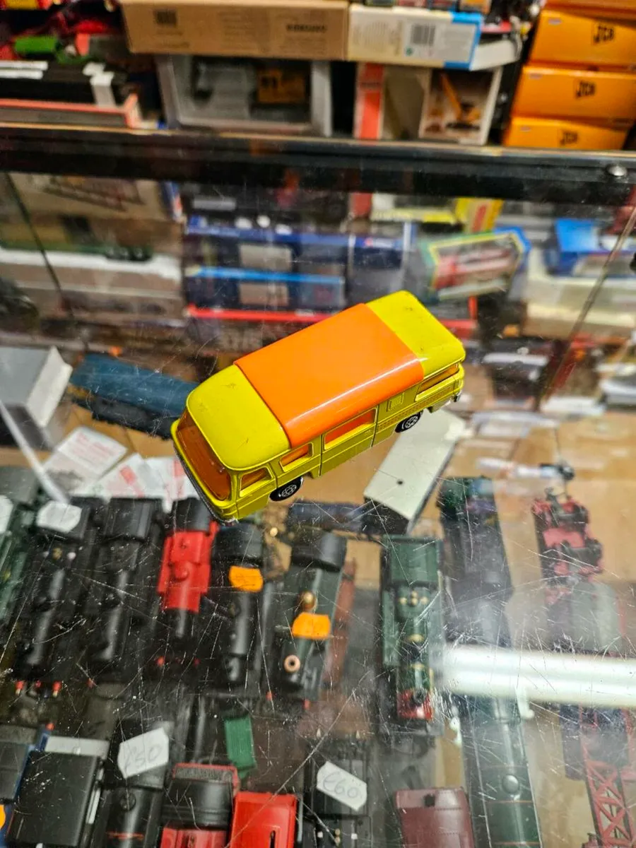 Matchbox Superkings Camper Van - Image 2