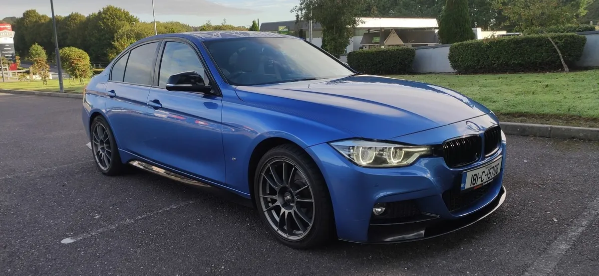 BMW 3-Series 2018 - Image 1
