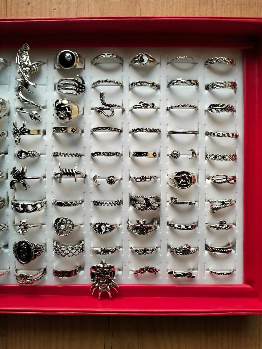 🖤 Vintage Ring Collection 🖤 - Image 4