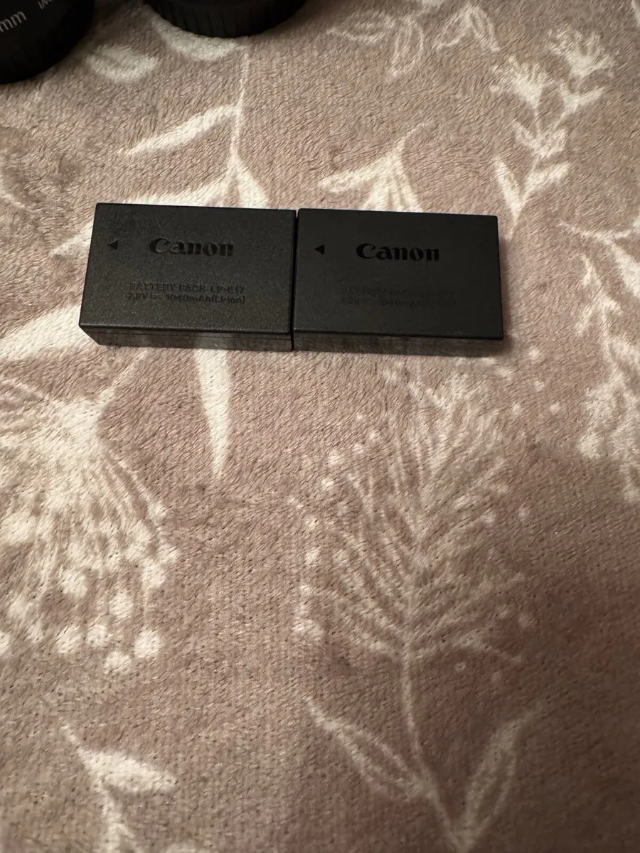 Canon EOS 750D Camera Bundle – Excellent Condition - Image 4